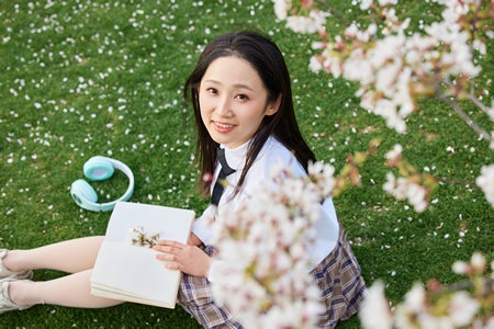 美國凱澤大學報名及考試時間