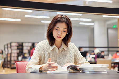 美國費爾菲爾德大學國際博士學費