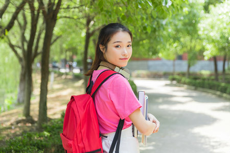 醫學專碩升博士很難嗎