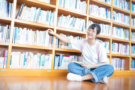 現代教育技術非全日制研究生報名入口