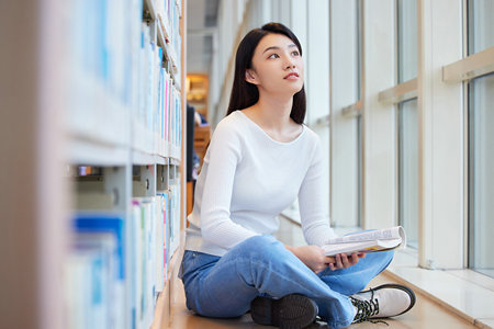 西安外國(guó)語大學(xué)非全日制研究生報(bào)考條件 西安外國(guó)語大學(xué)非全日制研究生報(bào)考條件