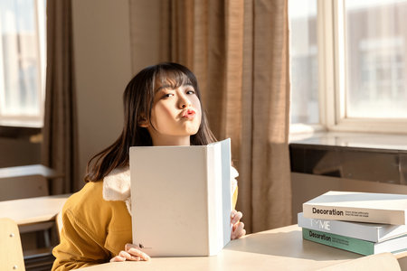 傳播學在職研究生就業方向與前景 傳播學在職研究生就業方向與前景