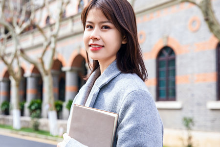 山西財(cái)經(jīng)大學(xué)MPA學(xué)費(fèi)一覽表