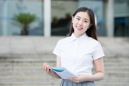 上海理工大學(xué)同等學(xué)力申碩學(xué)費(fèi) 上海理工大學(xué)同等學(xué)力申碩學(xué)費(fèi)