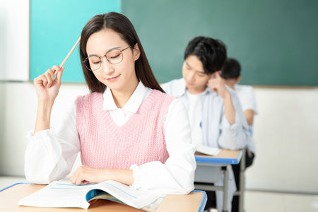 云南財經大學同等學力申碩學費