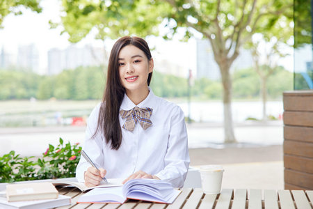 英國薩福克大學國際博士報考條件 英國薩福克大學國際博士報考條件