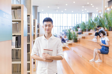 中國美術學院同等學力申碩學費