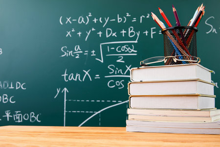 長(zhǎng)江商學(xué)院在職研究生考試科目