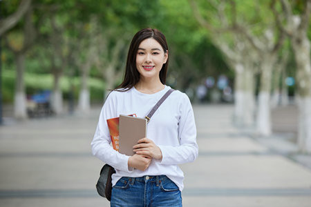 北京郵電大學(xué)非全日制研究生報考條件，應(yīng)該如何報考？