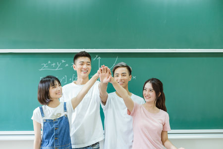 四川大學(xué)MPA報(bào)考條件 四川大學(xué)MPA報(bào)考條件