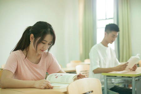 中山大學非全日制研究生報考條件2025年，報考要點！