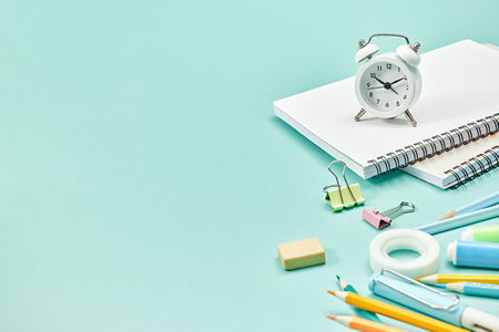 美國卡羅爾大學(xué)在哪里報(bào)名？