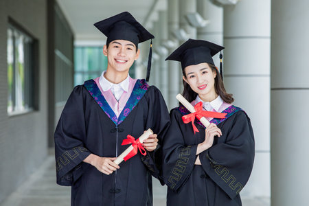 新聞與傳播非全日制研究生學費