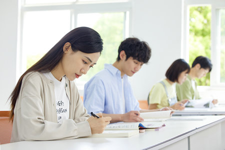 能源與環保非全日制研究生學費