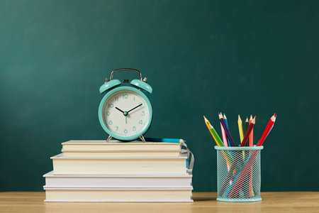 三峽大學(xué)MPA報(bào)考條件