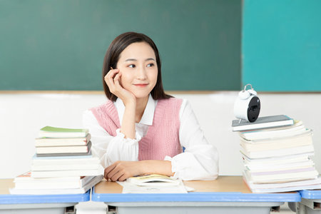 國學(xué)在職博士學(xué)費(fèi)學(xué)制