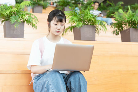 哲學(xué)在職博士學(xué)費(fèi)學(xué)制