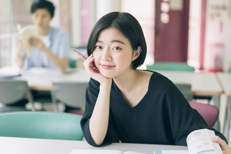 西班牙馬德里康普頓斯大學(xué)國際碩士報名入口