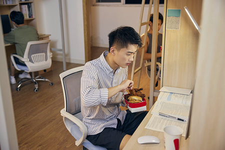 美國菲利普斯研究大學國際博士報名入口