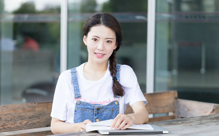 齊齊哈爾大學(xué)非全日制研究生報名入口