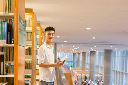 英國愛丁堡龍比亞大學國際博士報考條件及流程2025年