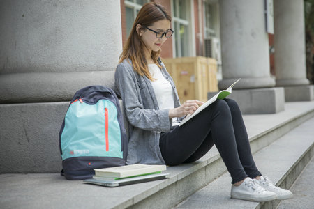 新疆財經(jīng)大學(xué)MPA報考條件及流程