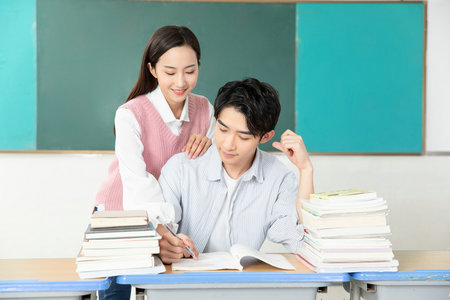 重慶理工大學(xué)MPAcc考試科目