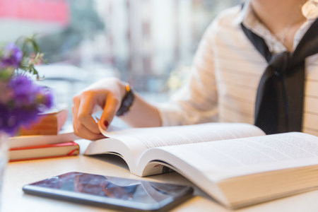 出版非全日制研究生報名及考試時間