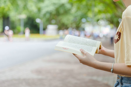 河南大學(xué)非全日制研究生考試考什么科目