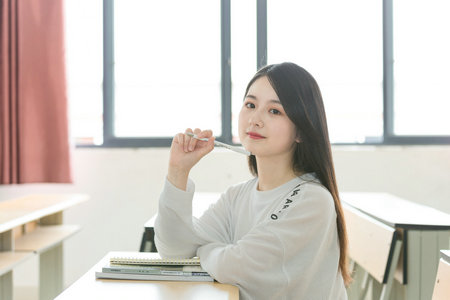 沈陽(yáng)工業(yè)大學(xué)非全日制研究生考試科目