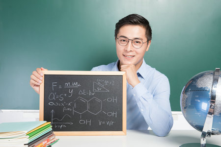 物流與供應(yīng)鏈管理高級(jí)研修班報(bào)考條件