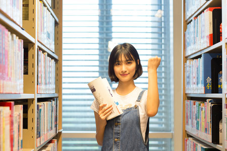 思想政治教育在職研究生報考條件