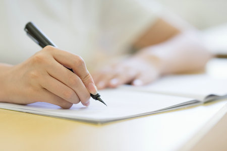 西班牙赫羅納大學會有復試嗎