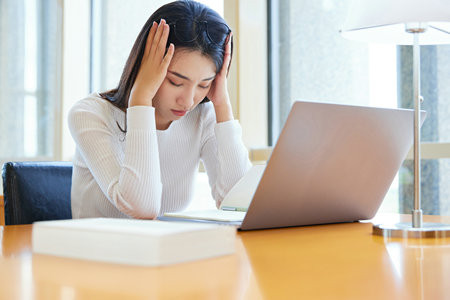 同濟(jì)大學(xué)MPAcc如何才能參加復(fù)試？