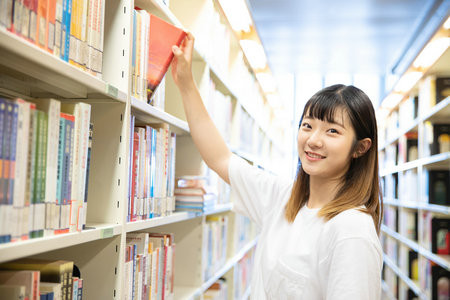 滿足什么條件才能參加新鄉(xiāng)醫(yī)學院非全日制研究生的復試？