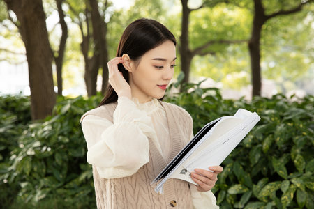 青島大學(xué)非全日制研究生成績(jī)查詢(xún)?nèi)肟? alt=