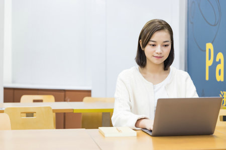 重慶交通大學非全日制研究生成績查詢入口