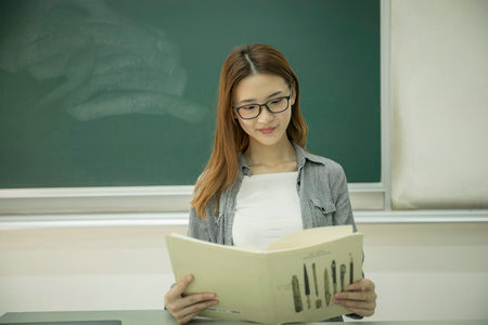 云南大學(xué)MBA怎么查詢成績(jī)？