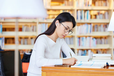 暨南大學MBA的成績怎么查詢？