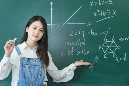 渤海大學MF分數線每年都會變化嗎