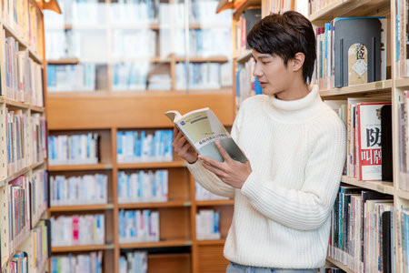 北京語言大學非全日制研究生過了線就能上嗎？