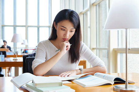 常州大學(xué)MEM分?jǐn)?shù)線(xiàn)每年是固定的嗎？