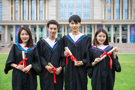 西南民族大學(xué)MPA分?jǐn)?shù)線每年一樣嗎？