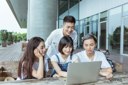 四川輕化工大學MPAcc分數線每年一樣嗎？