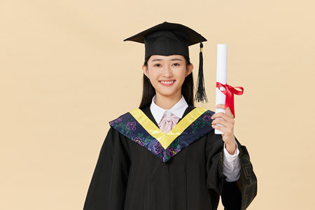 中山大學金融專碩一般幾月份開始調劑？