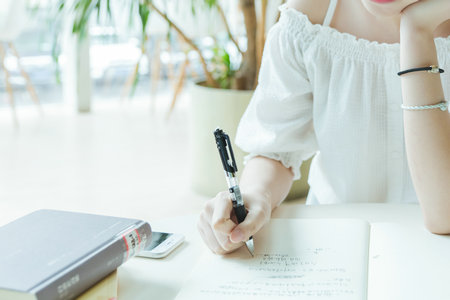 房地產(chǎn)經(jīng)濟與管理在職研究生 房地產(chǎn)經(jīng)濟與管理在職研究生