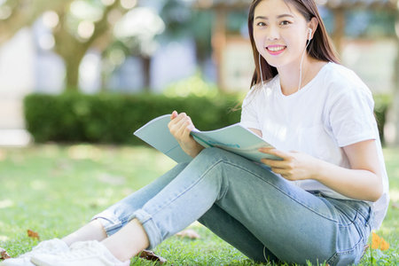 菲律賓凱迪雷拉大學(xué)在職研究生招生類型