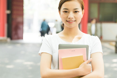 外國(guó)語(yǔ)言學(xué)及應(yīng)用語(yǔ)言學(xué)在職研究生招生方向