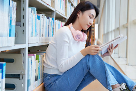 藝術(shù)學(xué)在職研究生招生院校