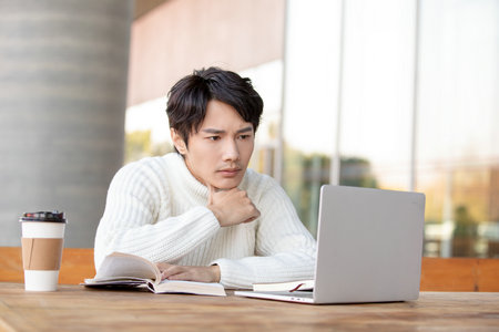 鄭州大學(xué)在職研究生招生類(lèi)型